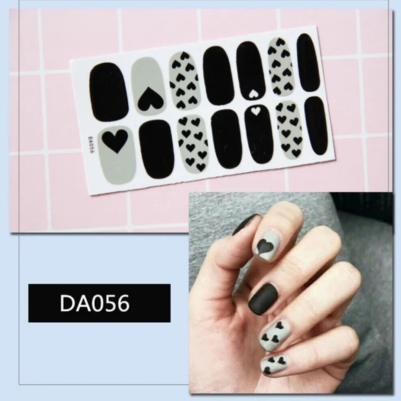 Other - ⭐4/$15 Black Hearts Nail Wraps